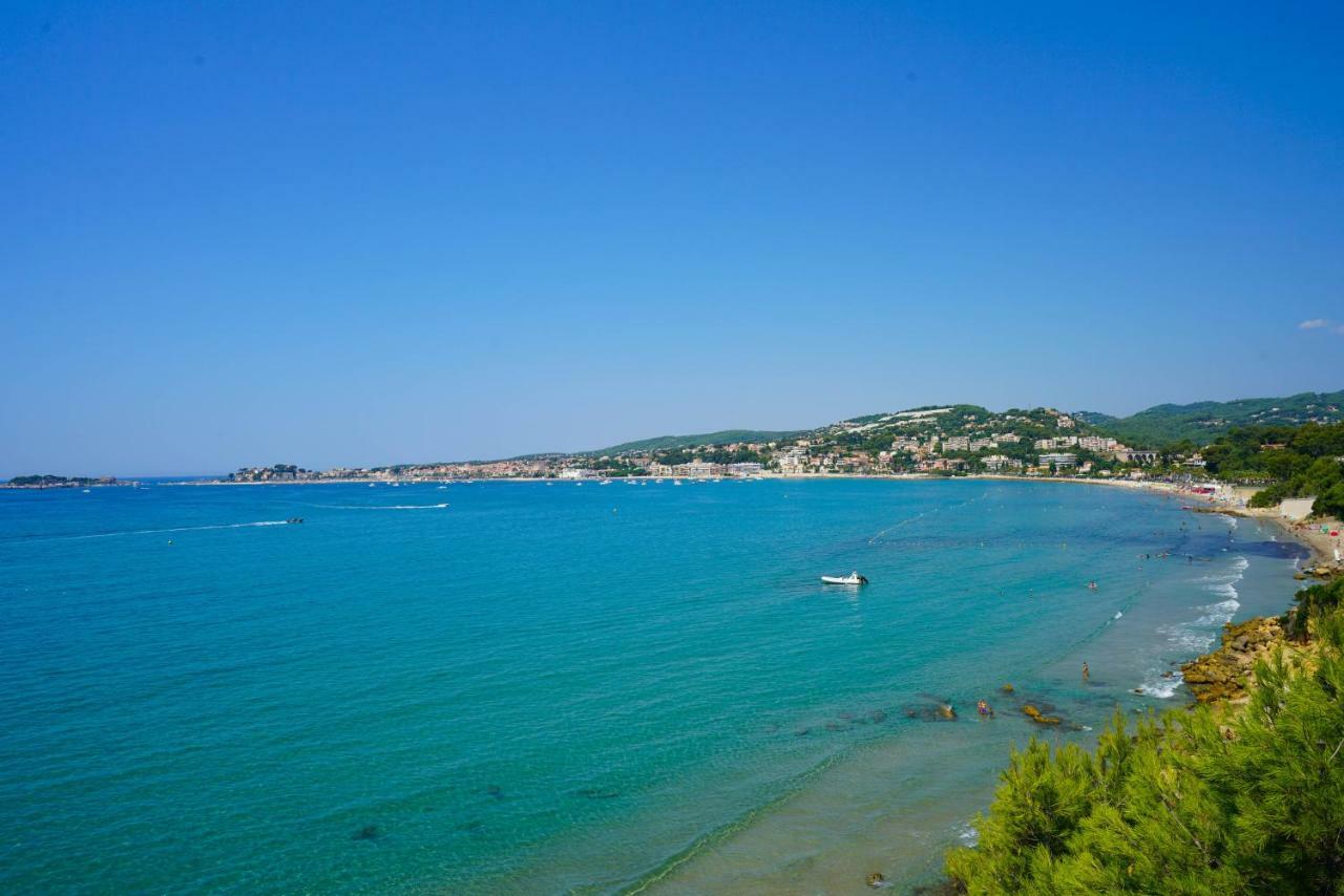 Les Balcons De Bandol Centre Ville Avec Vue Mer Et Face A La Plage Luaran gambar