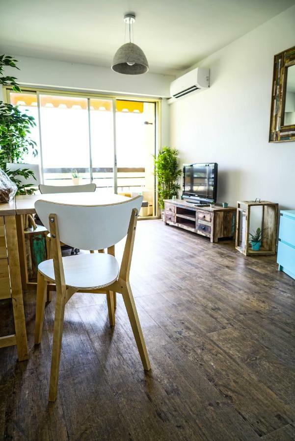 Les Balcons De Bandol Centre Ville Avec Vue Mer Et Face A La Plage Luaran gambar